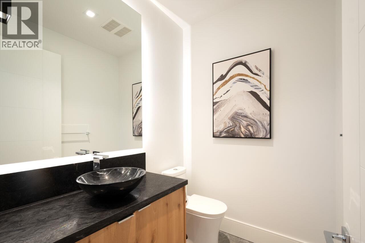 136 E 61st Avenue, Vancouver, British Columbia  V5X 2B4 - Photo 30 - R3153381