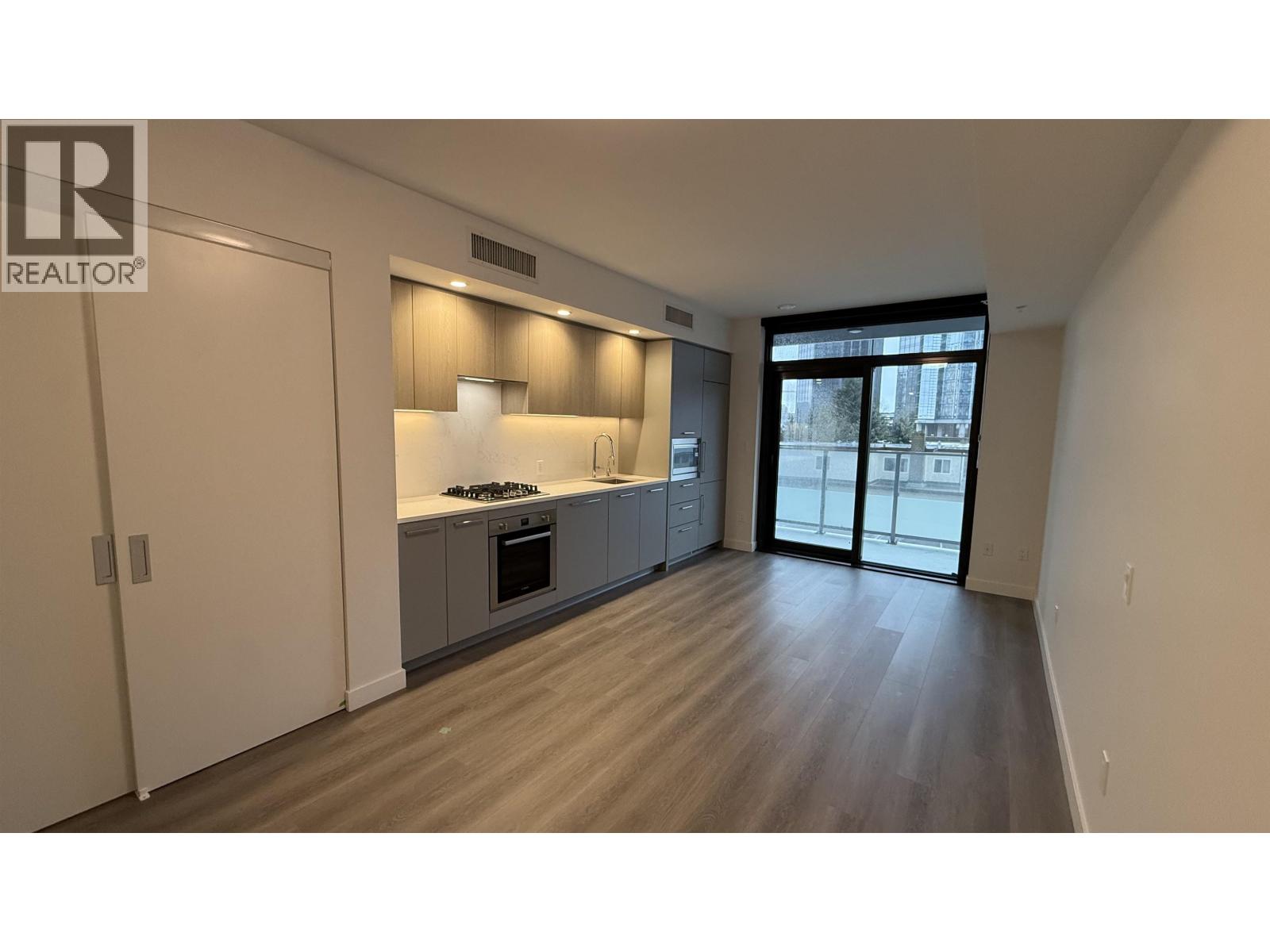 406 6608 Sussex Avenue, Burnaby, British Columbia  V5H 0M3 - Photo 6 - R3153337