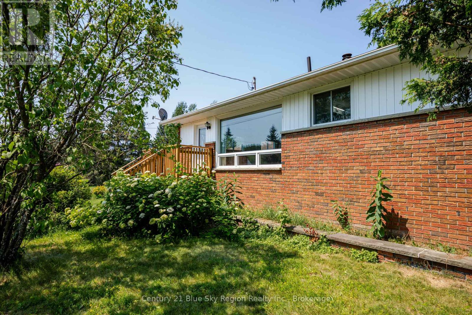 1351 Village Road, East Ferris, Ontario  P0H 1B0 - Photo 4 - X13646294