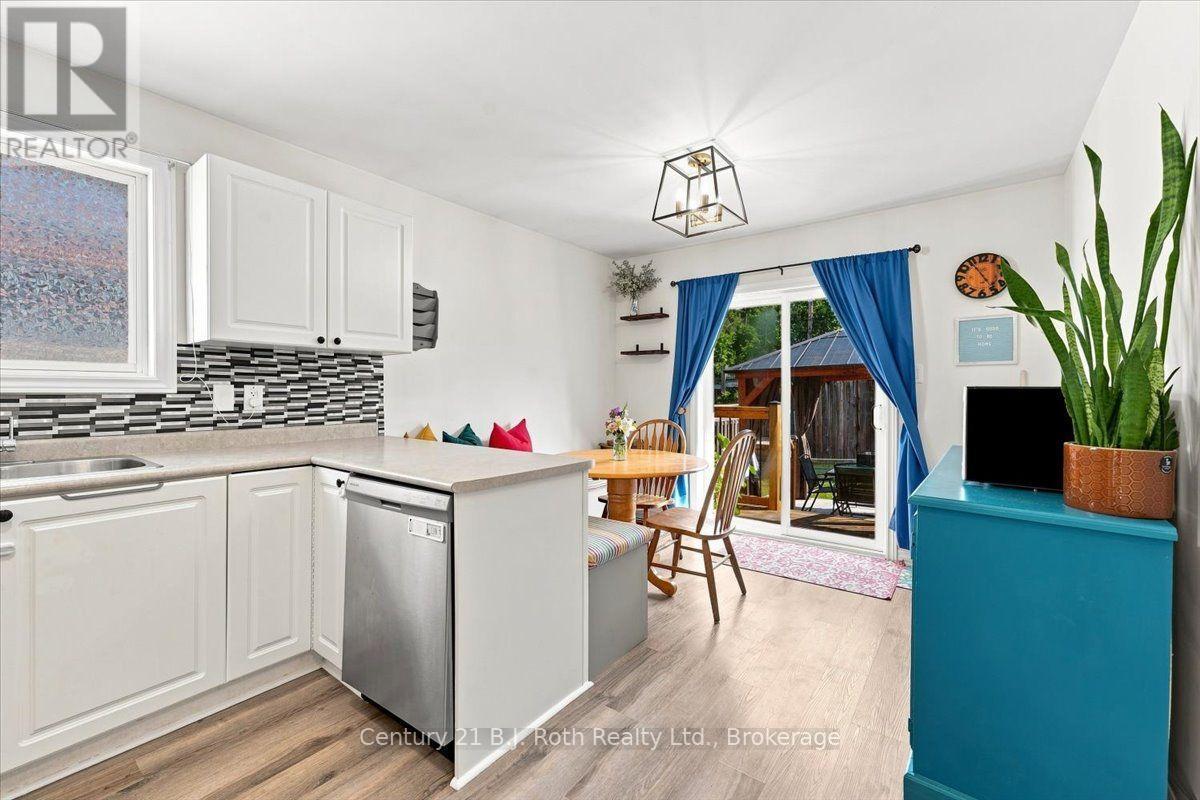 413 Irwin Street, Midland, Ontario  L4R 2V6 - Photo 9 - S13646252