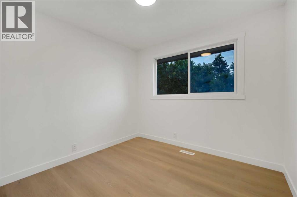 3331 41 Street SE, Calgary, Alberta  T2B 1E7 - Photo 21 - A2335227