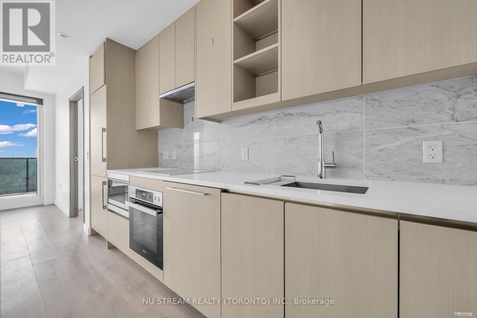 1105 - 95 Mcmahon Drive, Toronto, Ontario  M2K 0H2 - Photo 11 - C13646278