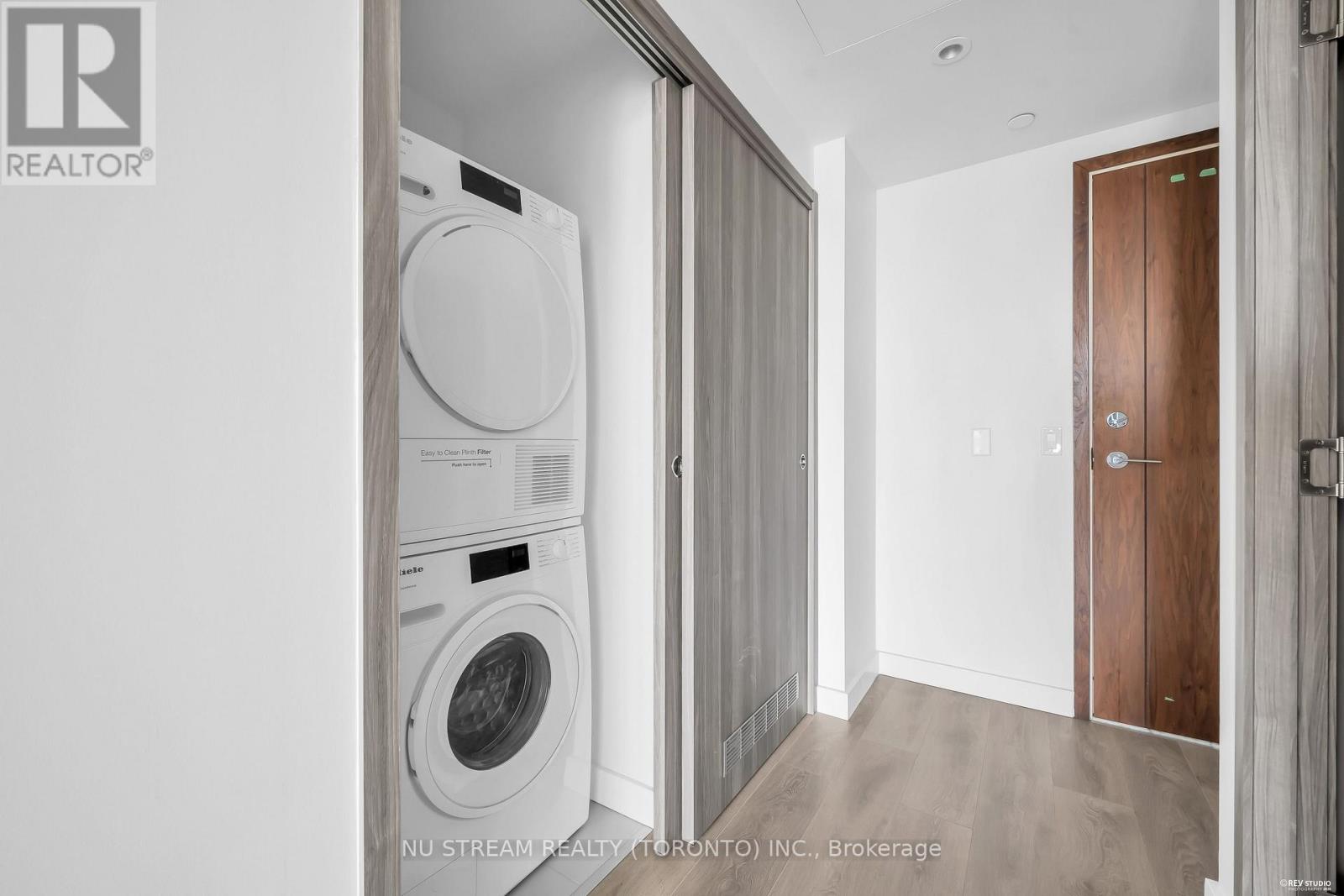1105 - 95 Mcmahon Drive, Toronto, Ontario  M2K 0H2 - Photo 22 - C13646278