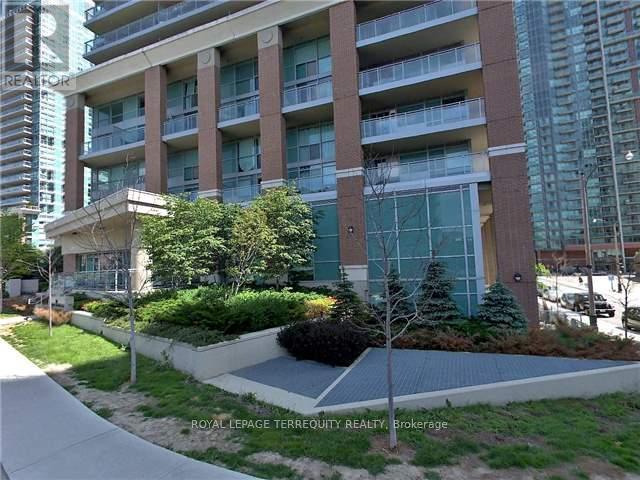 2008 - 100 WESTERN BATTERY ROAD, Toronto, Ontario