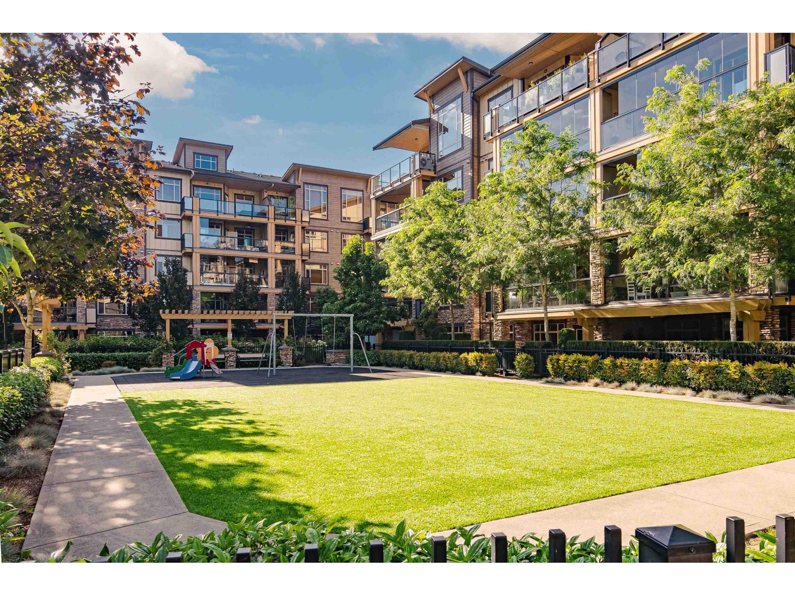 102 8258 207a Street, Langley, British Columbia  V2Y 0N3 - Photo 3 - R3152861