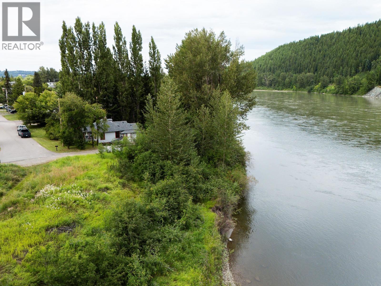 2688 Inlander Street, Prince George, British Columbia  V2L 1J9 - Photo 5 - R3153088