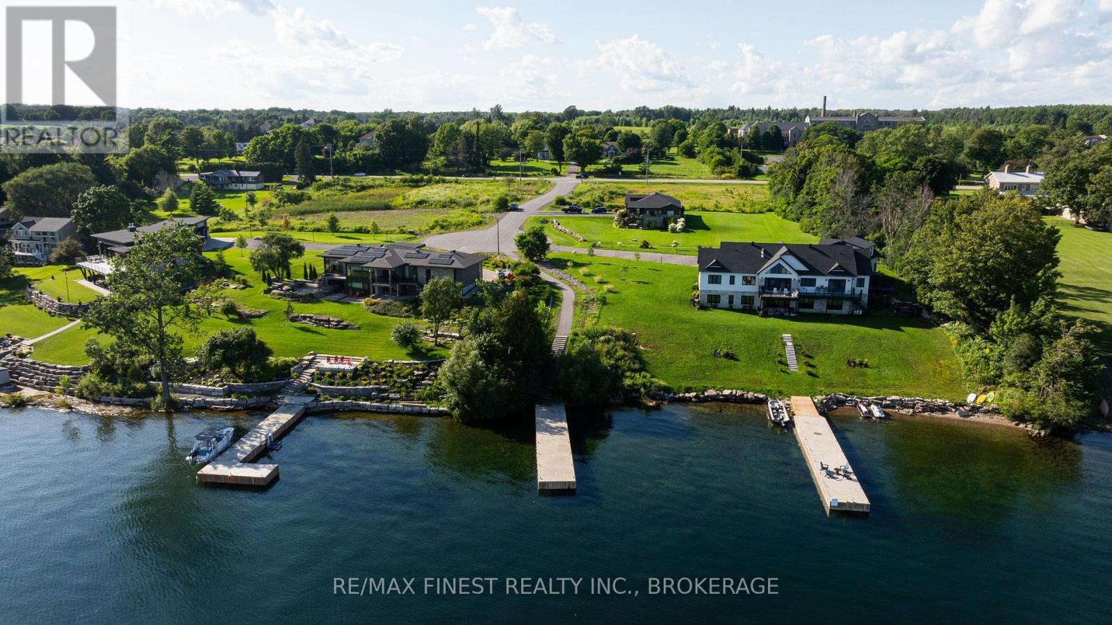 $329,900.001 Shoreside Way, Augusta, Ontario