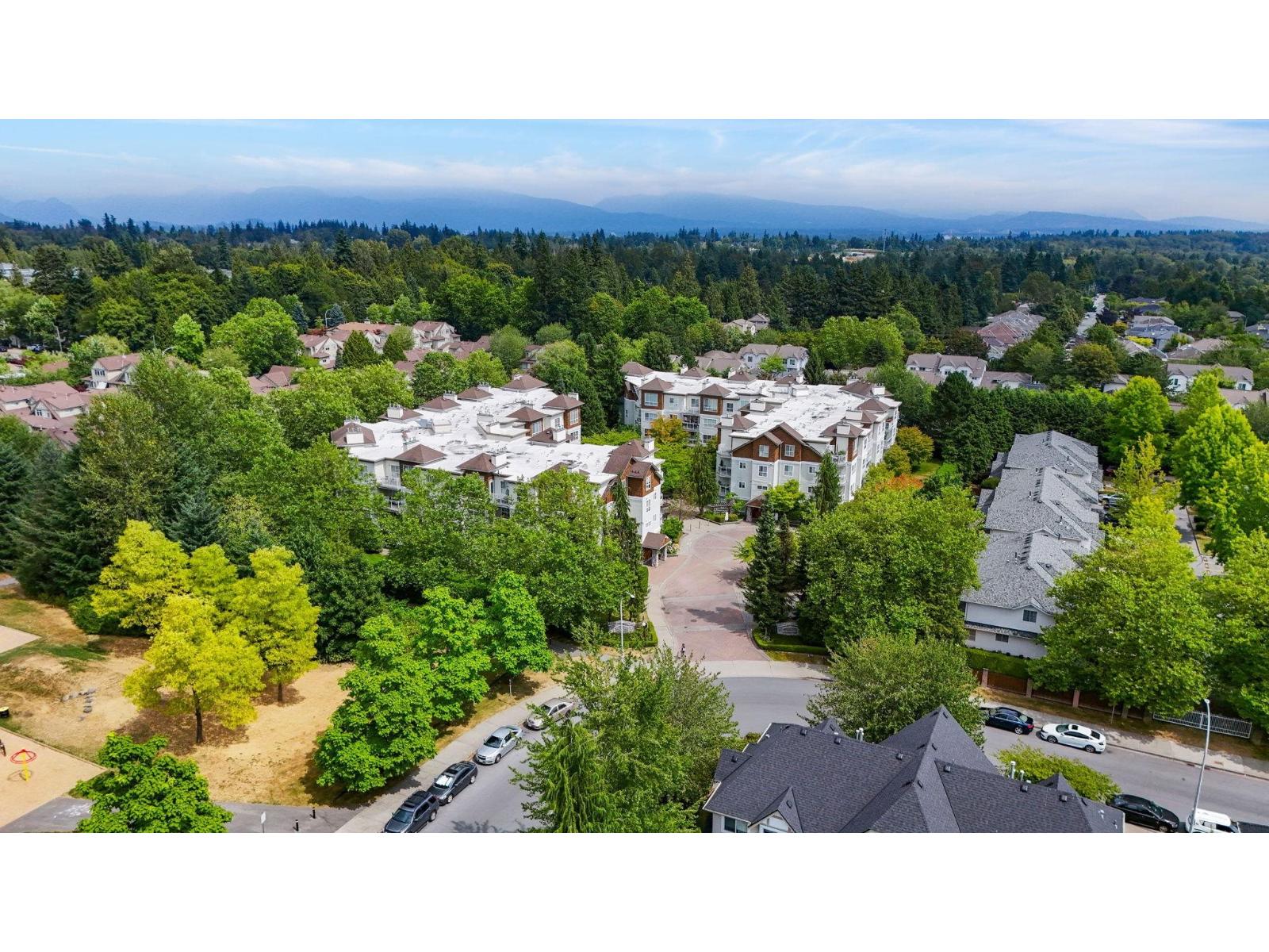 404 10186 155 Street, Surrey, British Columbia  V3R 0R6 - Photo 34 - R3153401