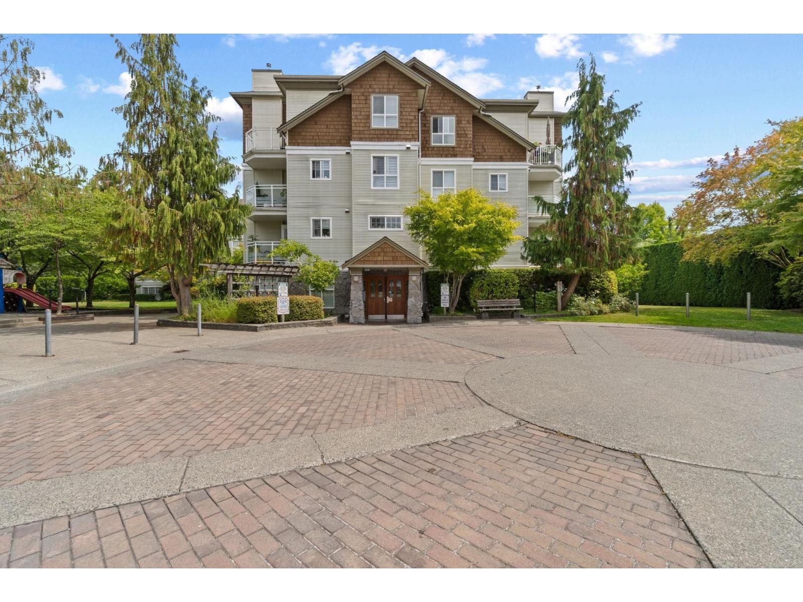 404 10186 155 Street, Surrey, British Columbia  V3R 0R6 - Photo 37 - R3153401