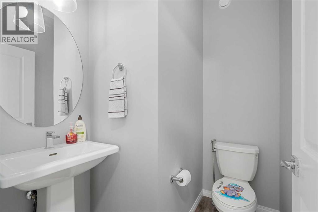 56 Belmont Green Sw, Calgary, Alberta  T2X 5E3 - Photo 13 - A2313738