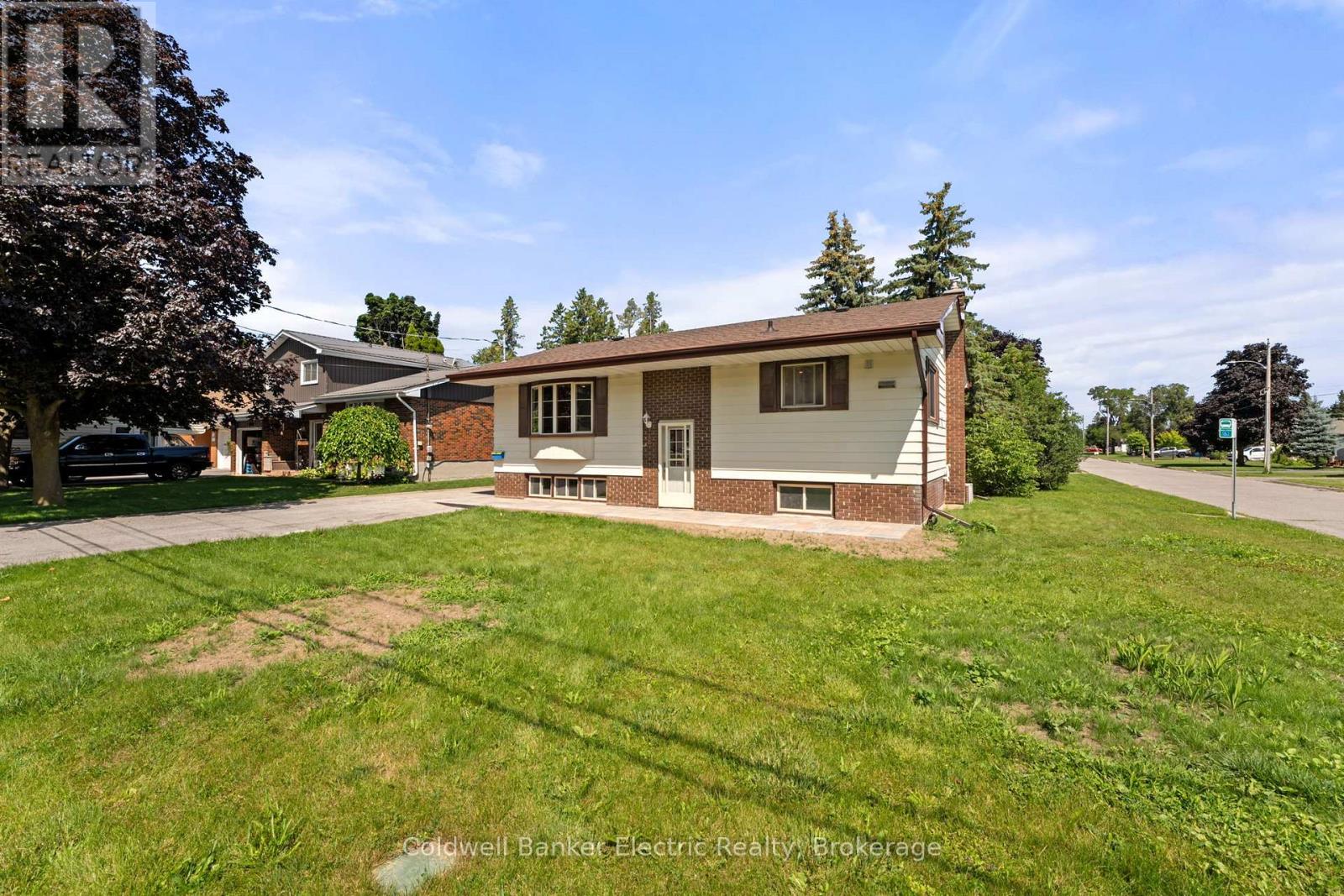 8b Pottinger Street, Kawartha Lakes, Ontario  K9V 3X3 - Photo 13 - X13646264