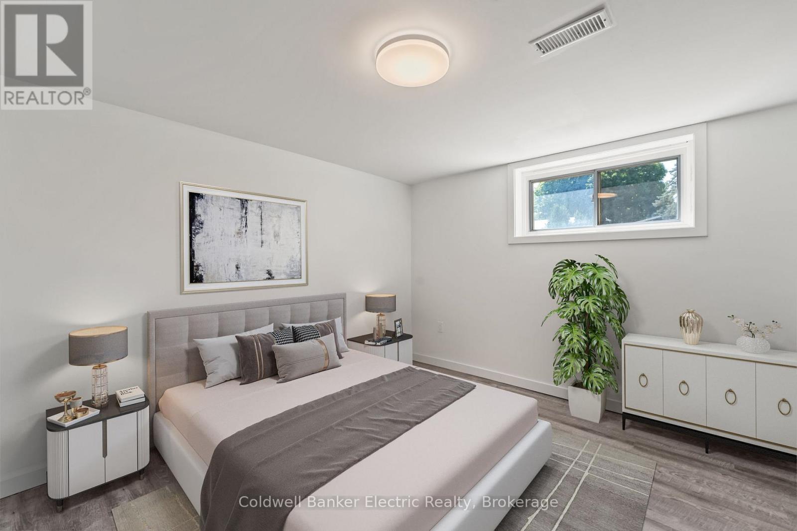 8b Pottinger Street, Kawartha Lakes, Ontario  K9V 3X3 - Photo 6 - X13646264