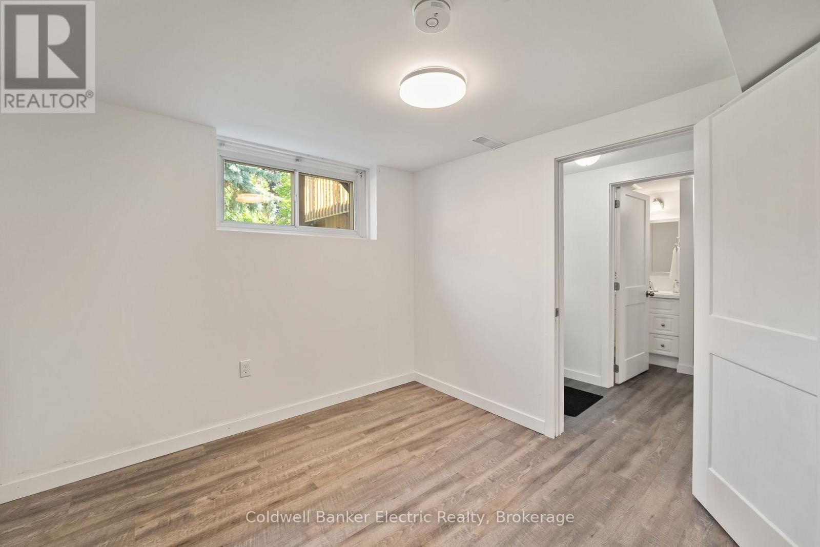 8b Pottinger Street, Kawartha Lakes, Ontario  K9V 3X3 - Photo 8 - X13646264