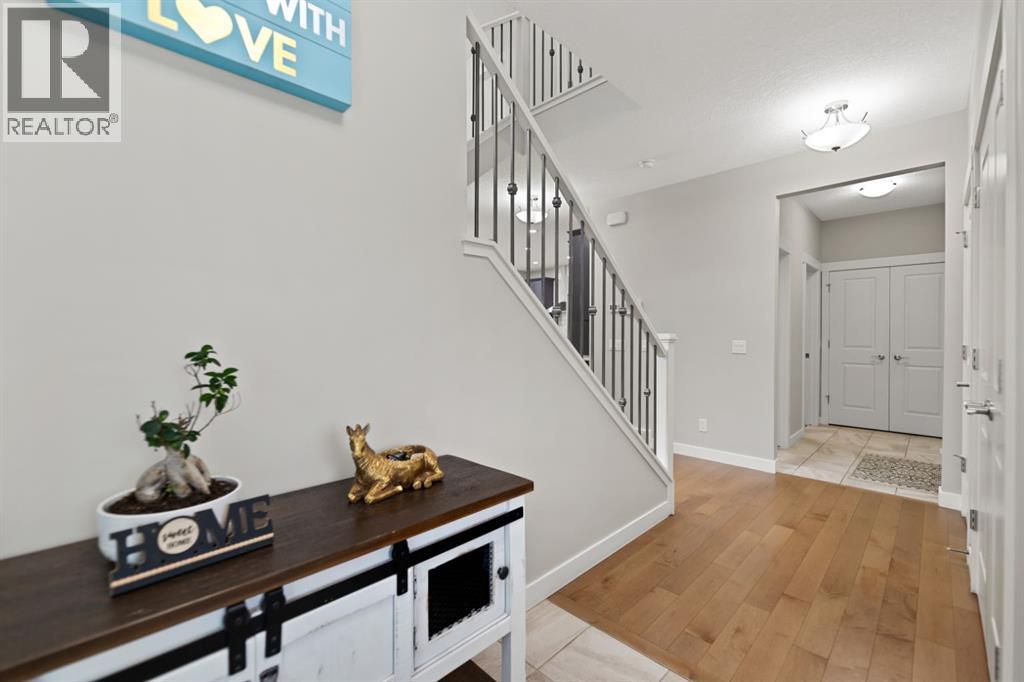 265 Sandpiper Boulevard, Chestermere, Alberta  T1X 0Y4 - Photo 4 - A2320752