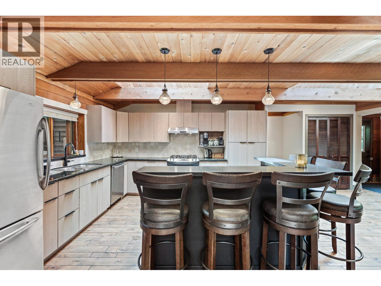 22567 127 Avenue, Maple Ridge, British Columbia  V2X 4P7 - Photo 5 - R3145694