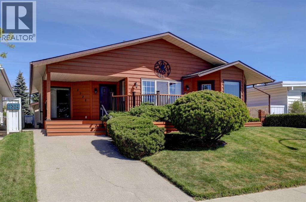 2328 Munro Drive NE, Calgary, Alberta