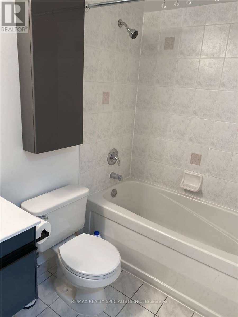1001 - 83 Borough Drive, Toronto, Ontario  M1P 5E4 - Photo 10 - E13646334