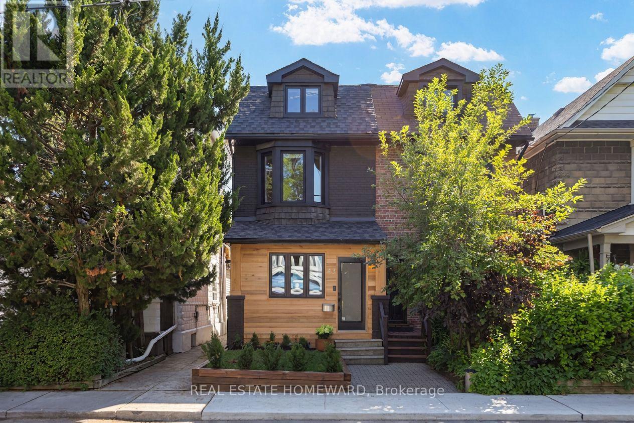 43 AMROTH AVENUE, Toronto, Ontario