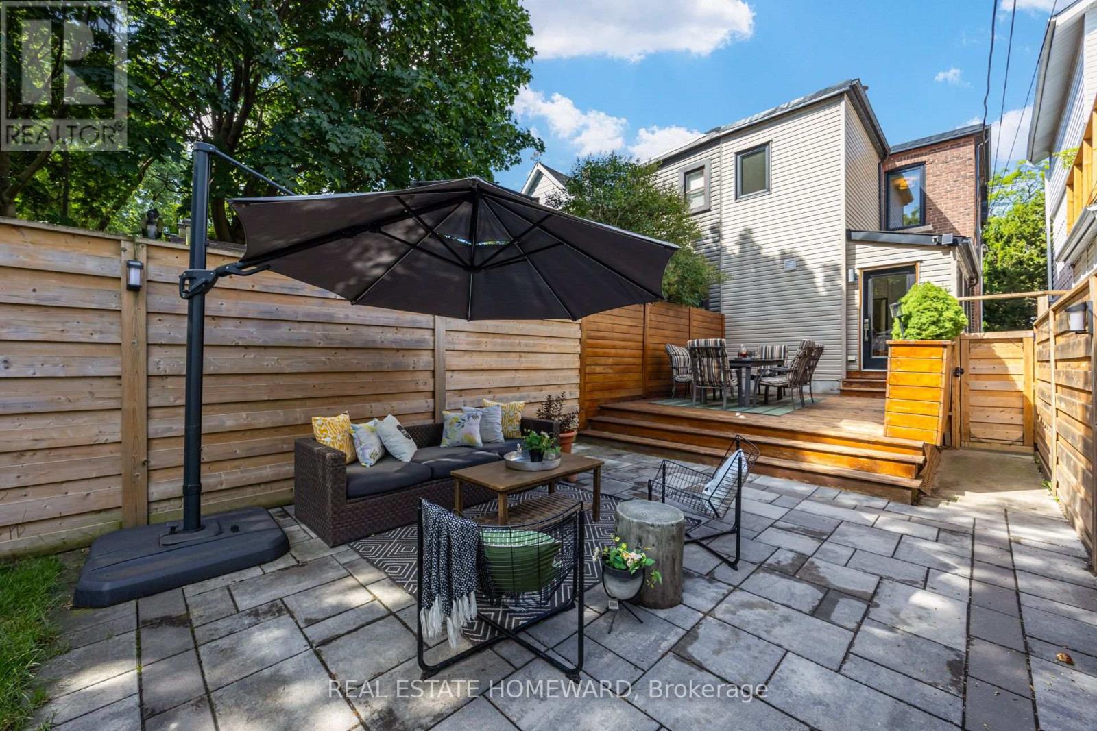 43 Amroth Avenue, Toronto, Ontario  M4C 4H3 - Photo 12 - E13646358