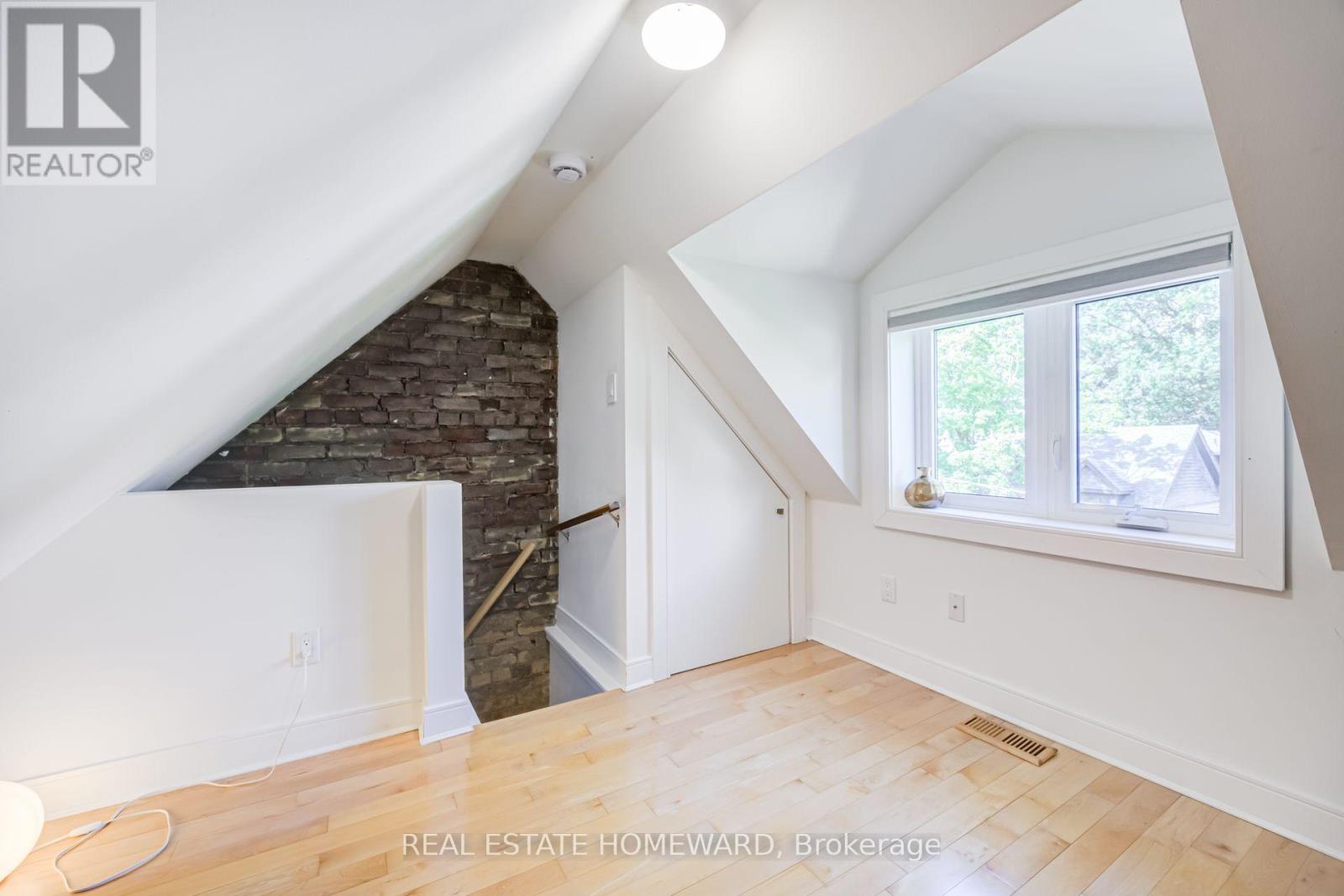 43 Amroth Avenue, Toronto, Ontario  M4C 4H3 - Photo 23 - E13646358