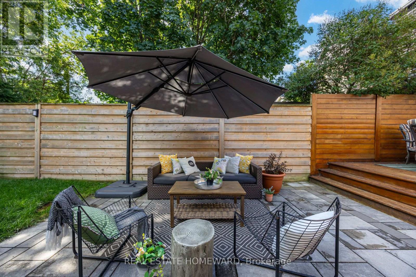 43 Amroth Avenue, Toronto, Ontario  M4C 4H3 - Photo 33 - E13646358