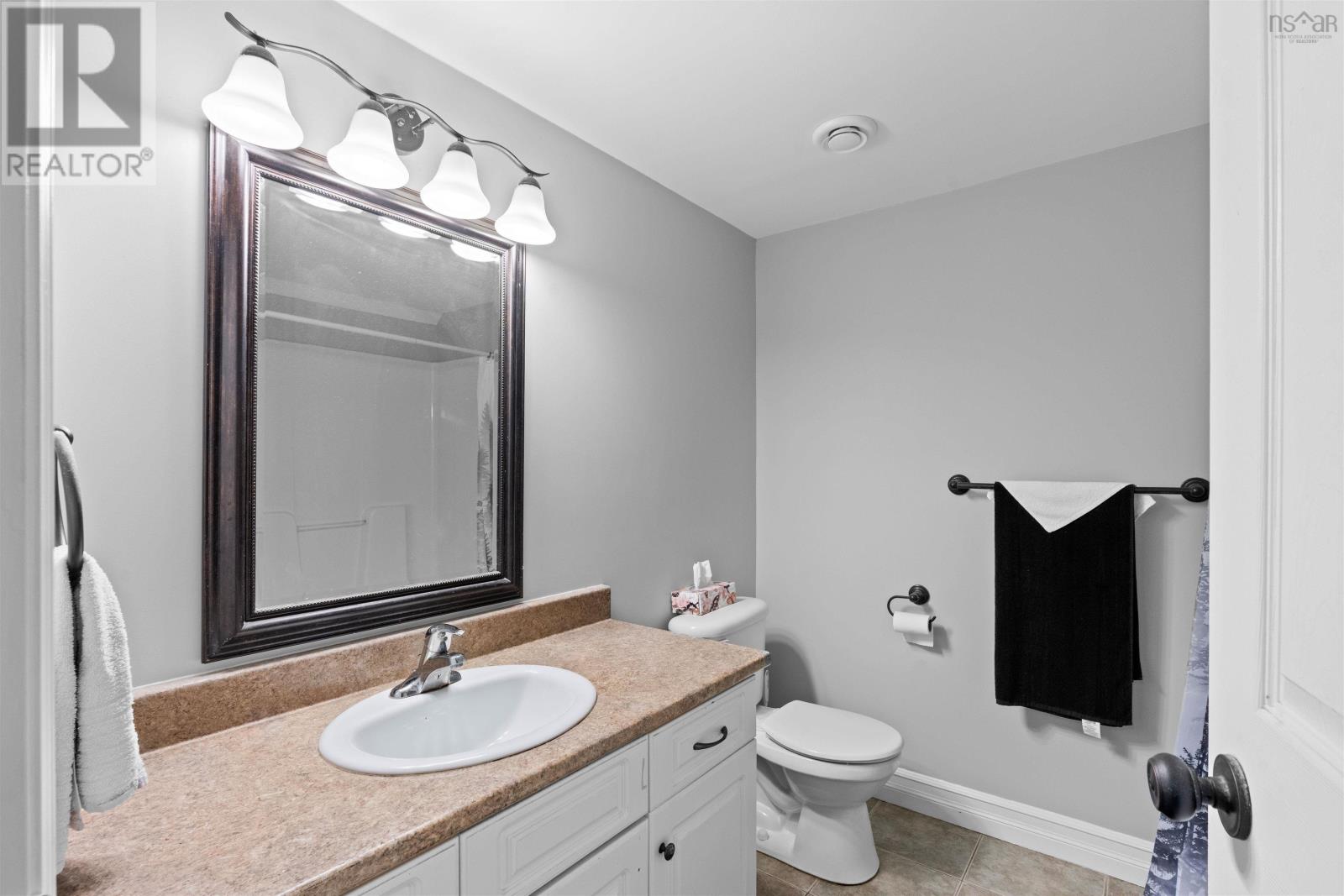 60 Cloverfield Court, Dartmouth, Nova Scotia  B2W 0B3 - Photo 41 - 202619810