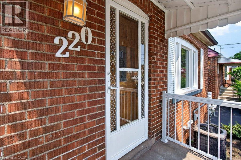 220 East 13th Street, Hamilton, Ontario  L9A 3Z7 - Photo 7 - 40850695