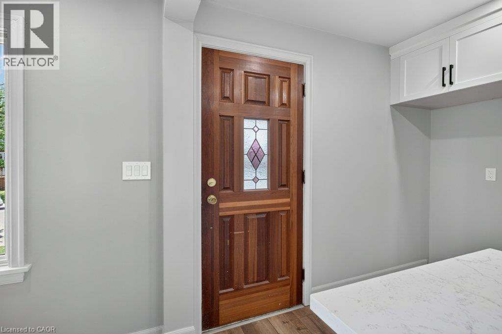 220 East 13th Street, Hamilton, Ontario  L9A 3Z7 - Photo 8 - 40850695