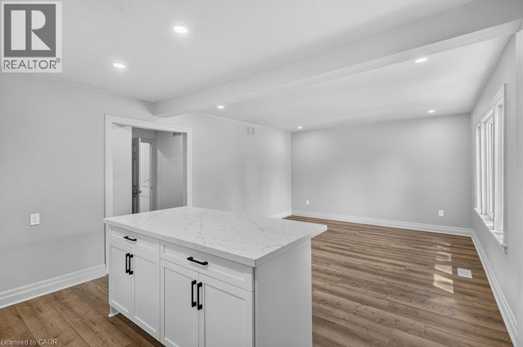 220 East 13th Street, Hamilton, Ontario  L9A 3Z7 - Photo 14 - 40850695