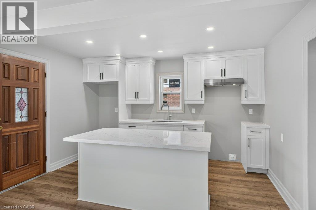 220 East 13th Street, Hamilton, Ontario  L9A 3Z7 - Photo 10 - 40850695