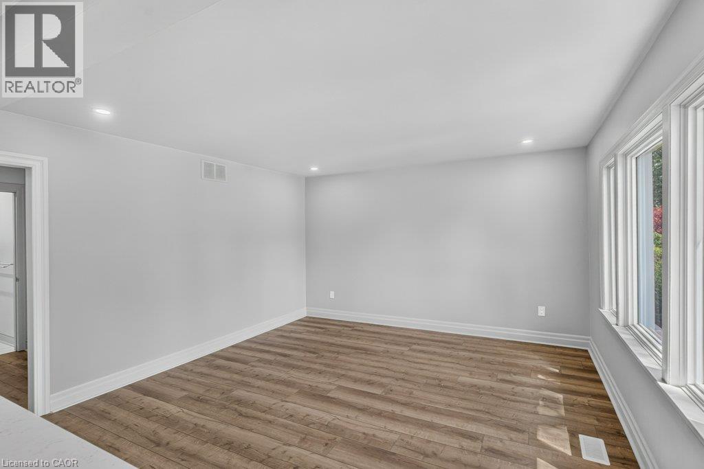 220 East 13th Street, Hamilton, Ontario  L9A 3Z7 - Photo 15 - 40850695