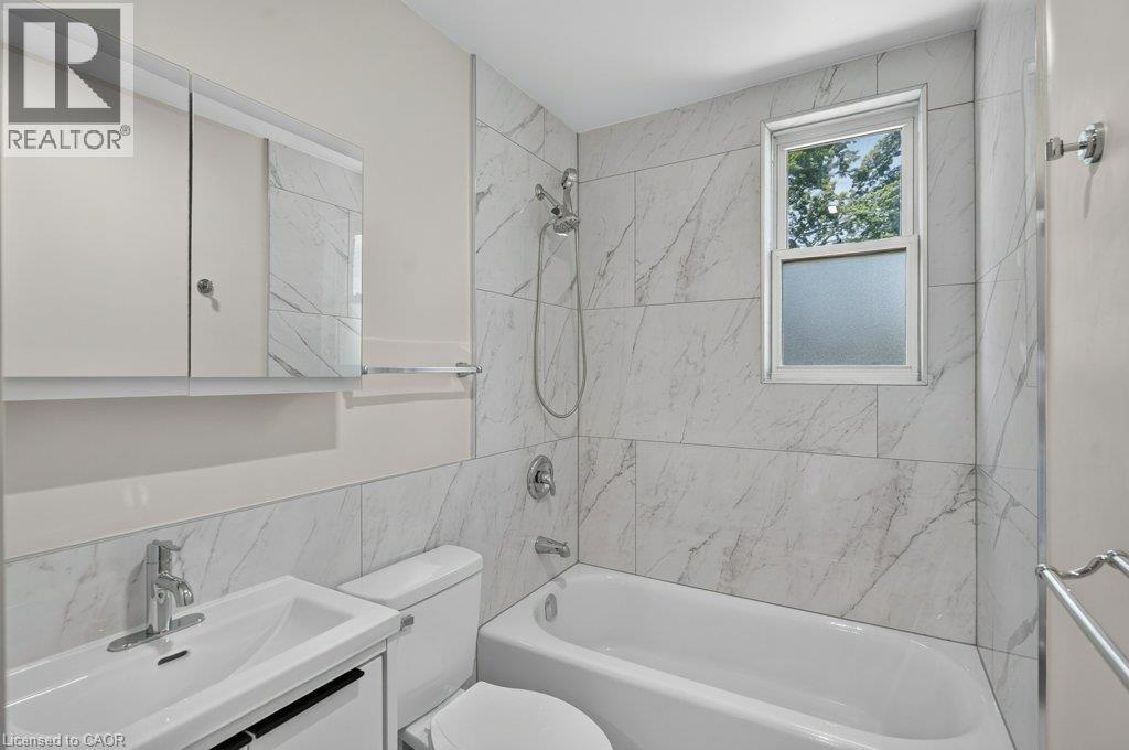 220 East 13th Street, Hamilton, Ontario  L9A 3Z7 - Photo 23 - 40850695