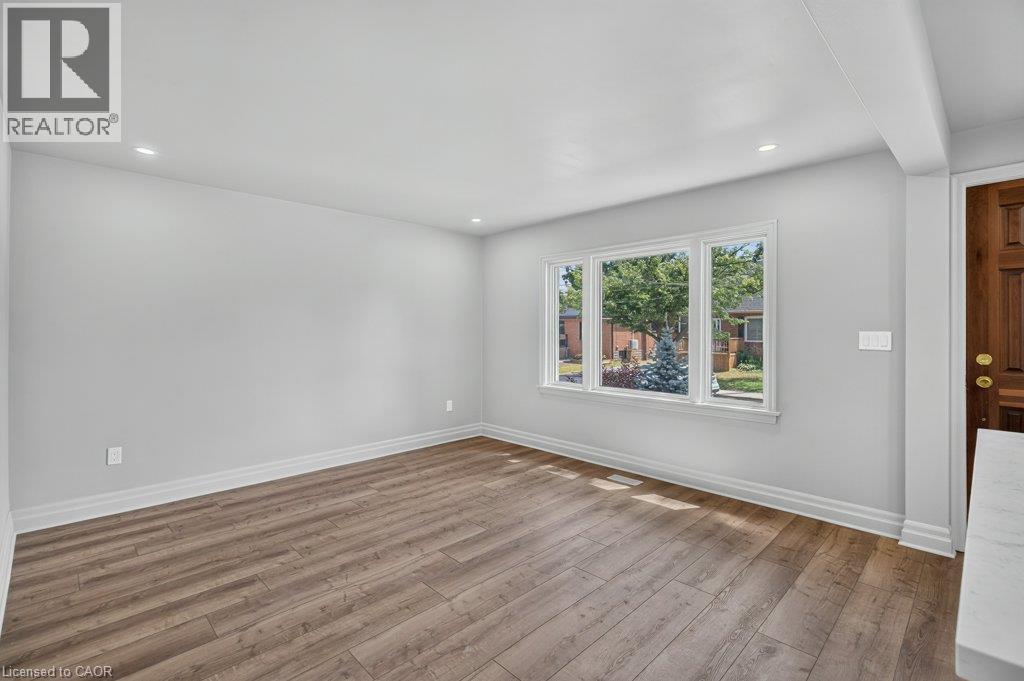 220 East 13th Street, Hamilton, Ontario  L9A 3Z7 - Photo 16 - 40850695