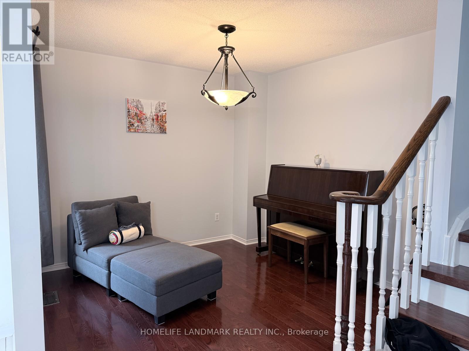 434 Heddle Crescent, Newmarket, Ontario  L3X 2J2 - Photo 4 - N13646332