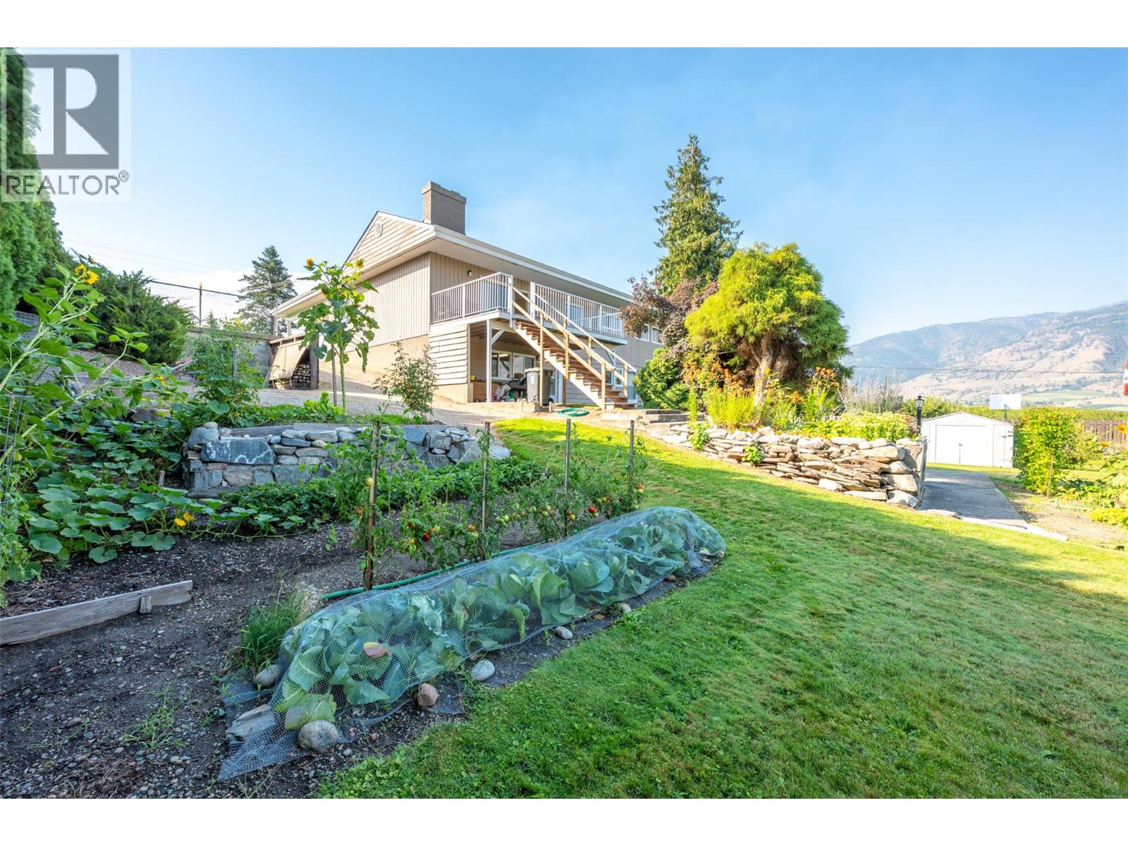 5608 Yarrow Street, Oliver, British Columbia  V0H 1T9 - Photo 53 - 10396912