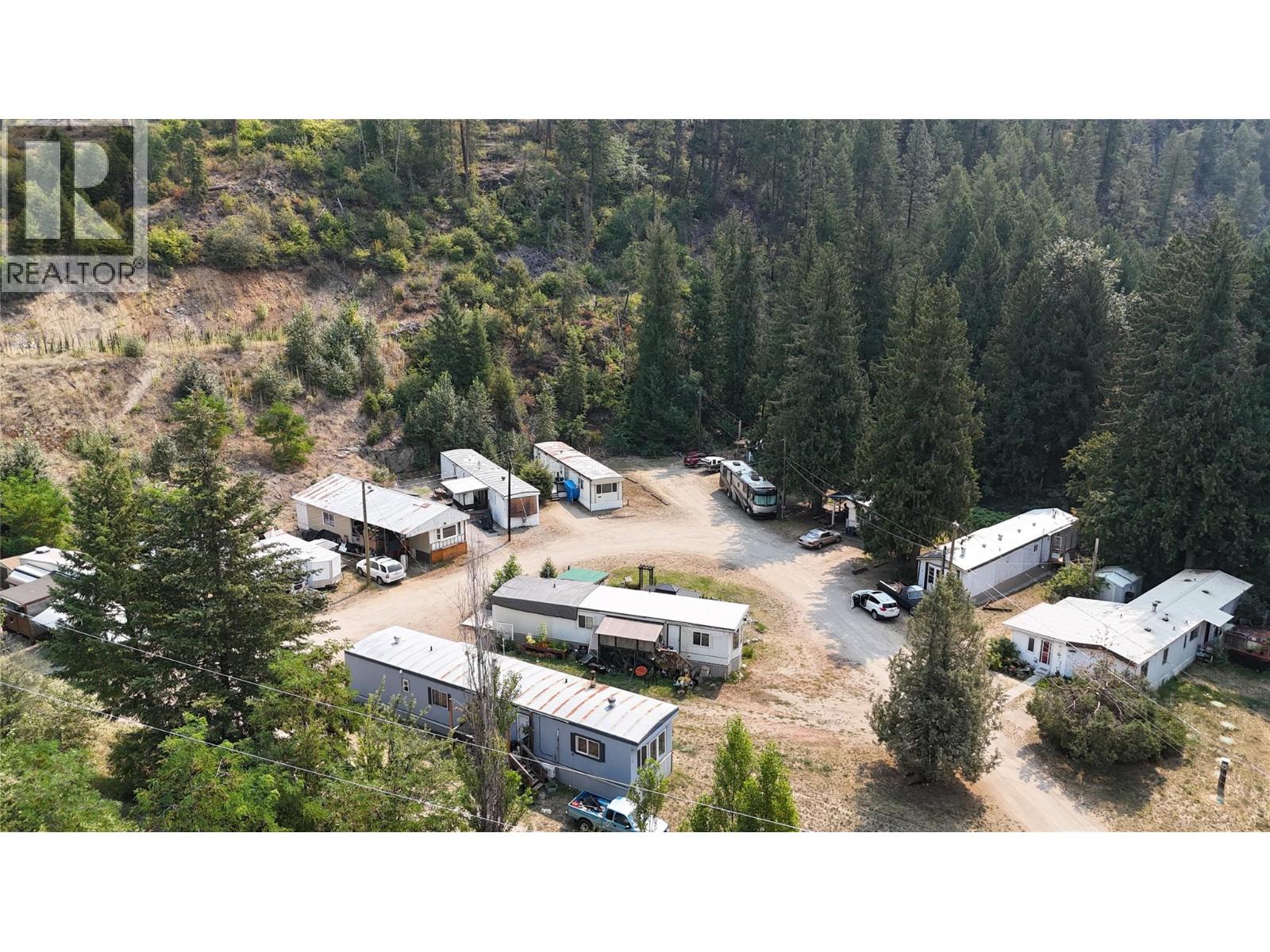 1930 Setterland Road, Christina Lake, British Columbia  V0H 1E0 - Photo 3 - 10397039