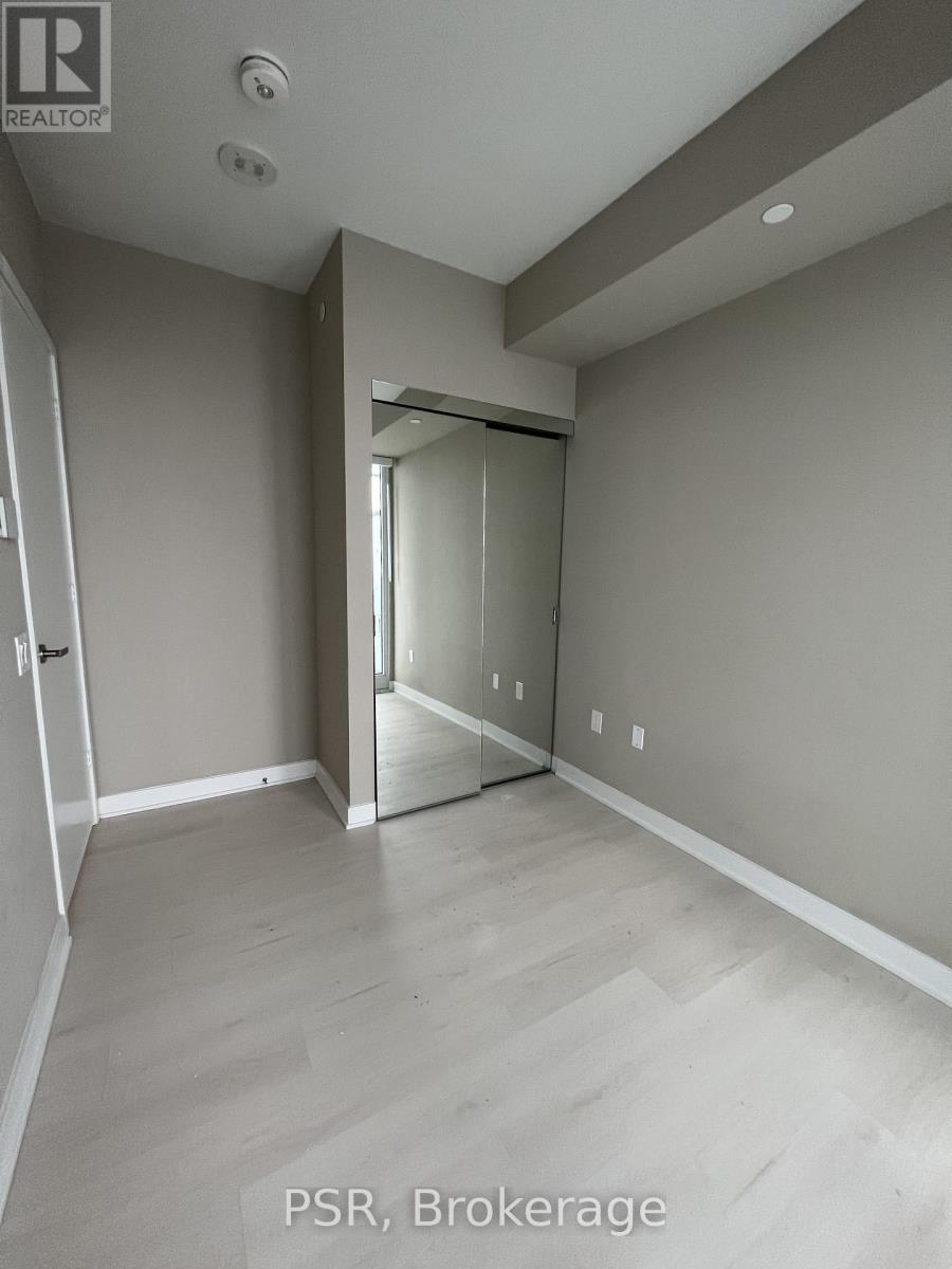 2904 - 3900 Confederation Parkway, Mississauga, Ontario  L5B 0M3 - Photo 5 - W13636272