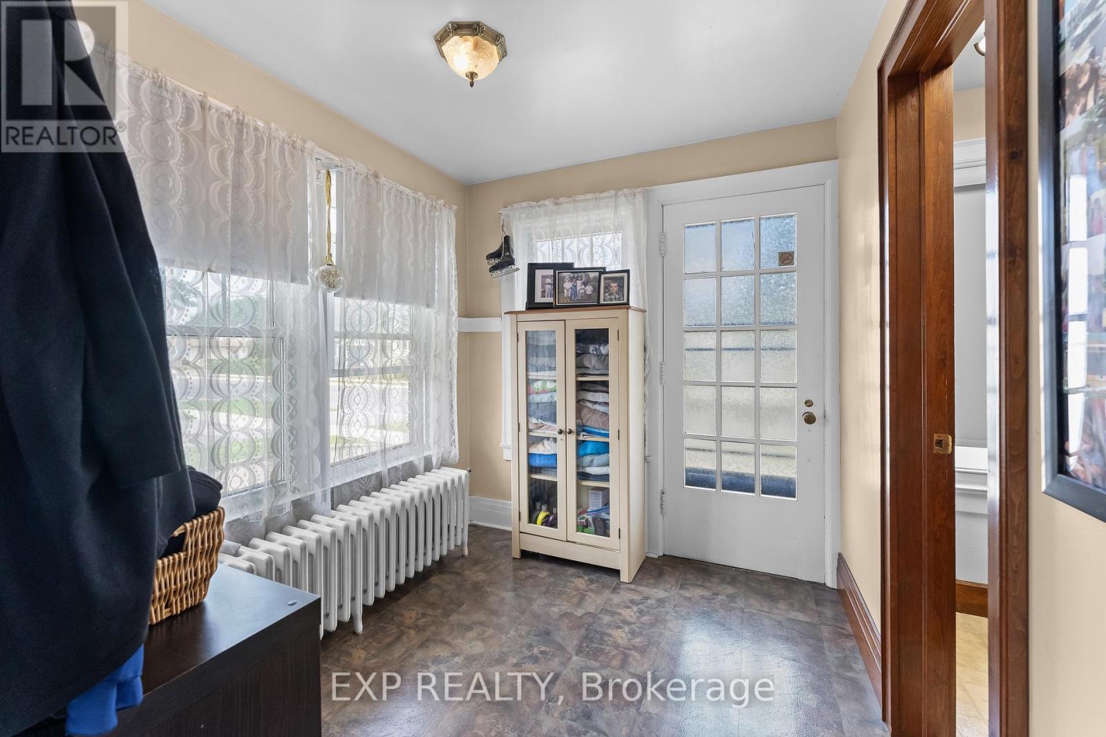 3938 Main Street, Niagara Falls, Ontario  L2G 6B6 - Photo 18 - X13631246