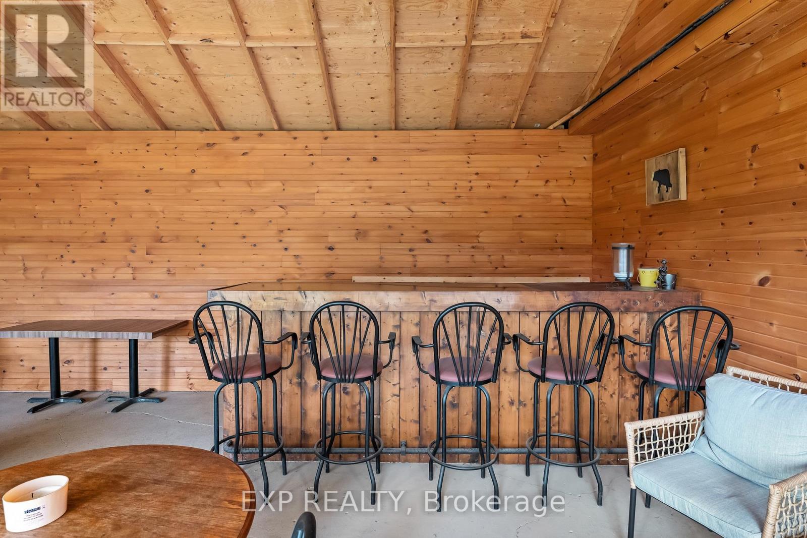 3938 Main Street, Niagara Falls, Ontario  L2G 6B6 - Photo 6 - X13631246
