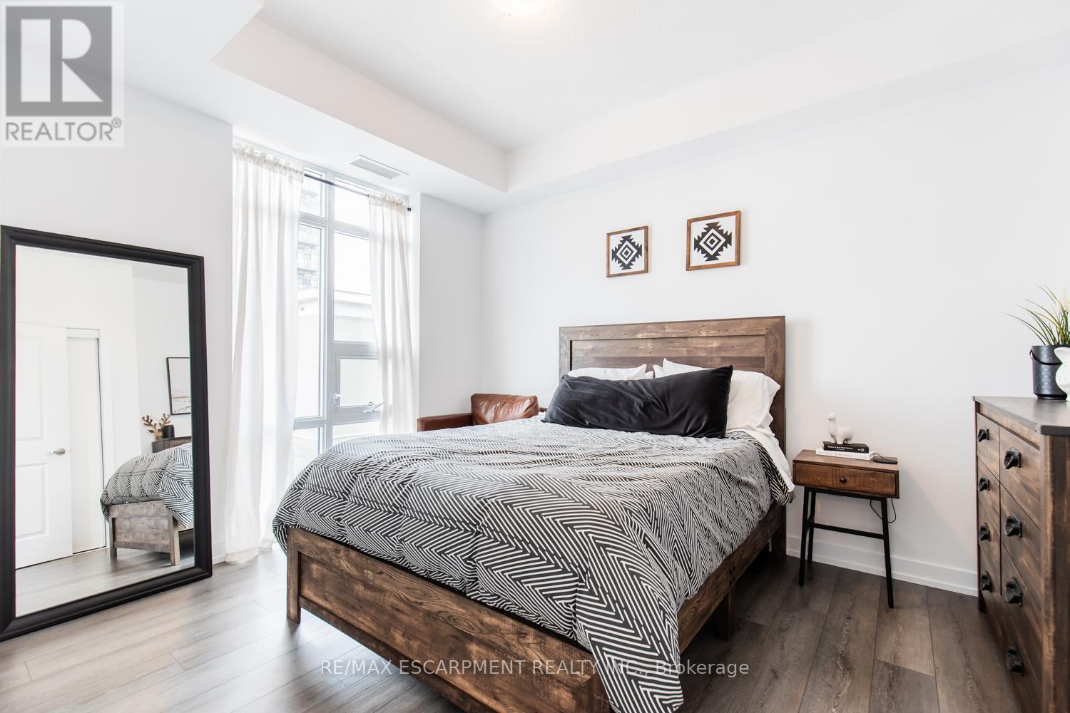 531 - 10 Mallard Trail, Hamilton, Ontario  L0R 2H1 - Photo 28 - X13646302