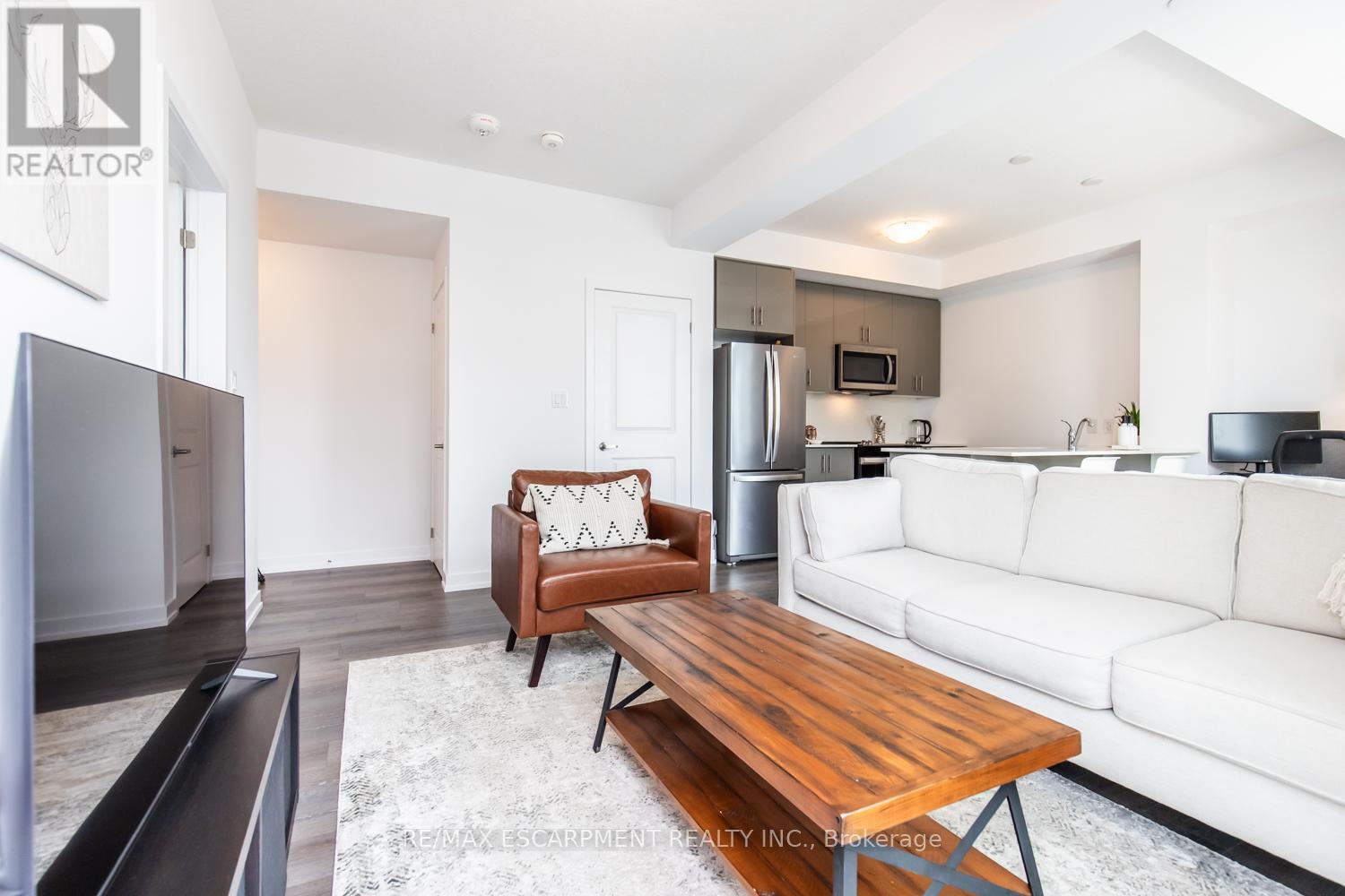 531 - 10 Mallard Trail, Hamilton, Ontario  L0R 2H1 - Photo 8 - X13646302
