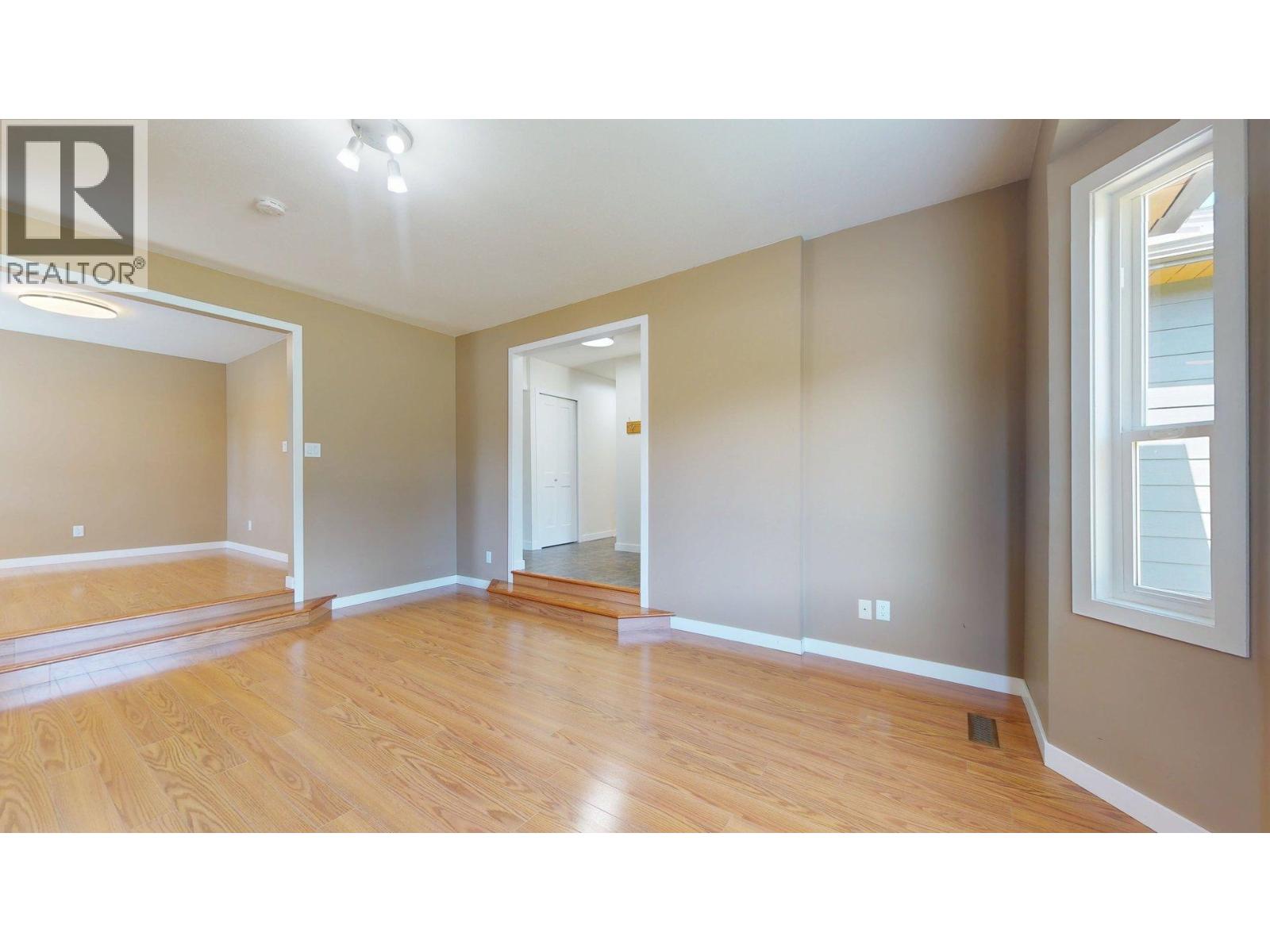 41613 Cottonwood Road, Squamish, British Columbia  V0N 1H0 - Photo 5 - R3120115