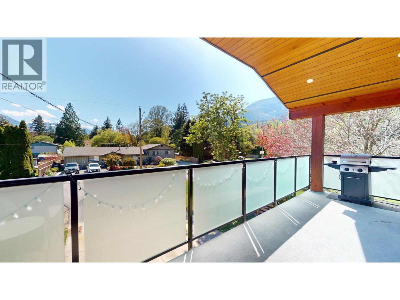 41613 Cottonwood Road, Squamish, British Columbia  V0N 1H0 - Photo 30 - R3120115