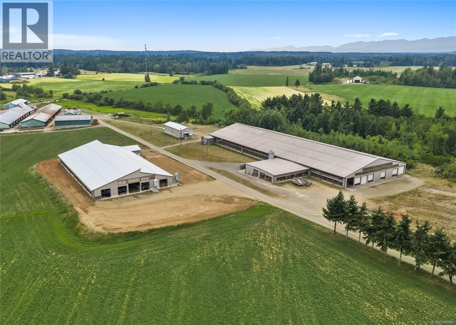 2400 Ployart Rd, Black Creek, British Columbia  V9J 1H8 - Photo 19 - 1046280