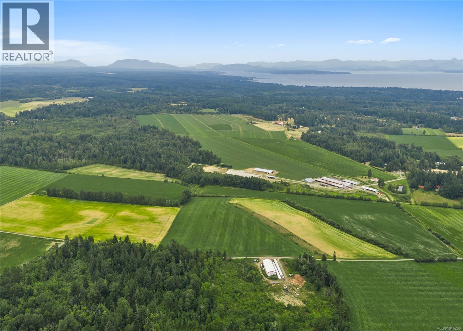 2400 Ployart Rd, Black Creek, British Columbia  V9J 1H8 - Photo 30 - 1046280