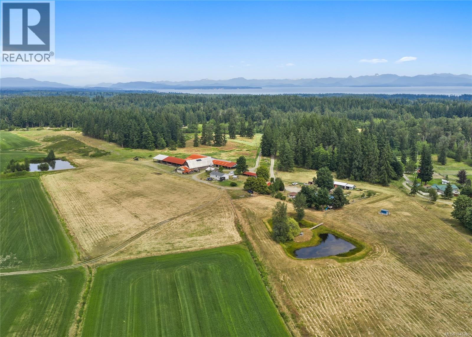 2400 Ployart Rd, Black Creek, British Columbia  V9J 1H8 - Photo 38 - 1046280