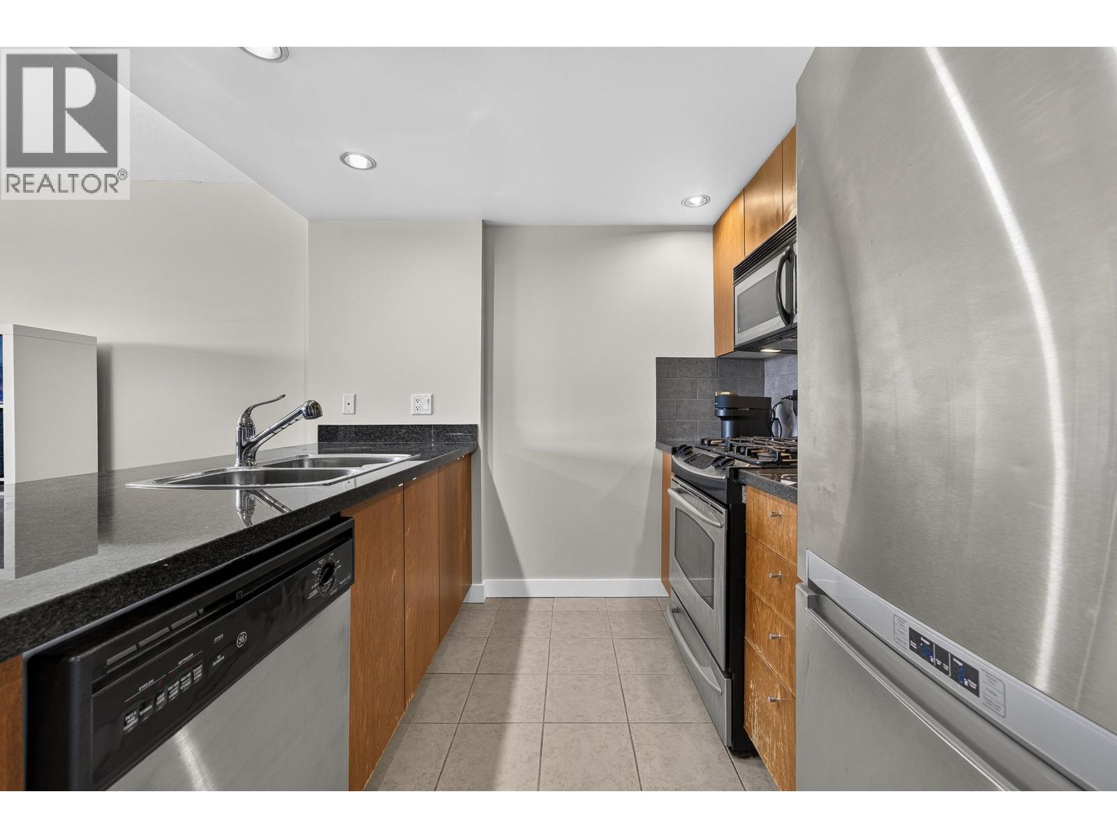 907 6233 Katsura Street, Richmond, British Columbia  V6Y 4K1 - Photo 3 - R3153370