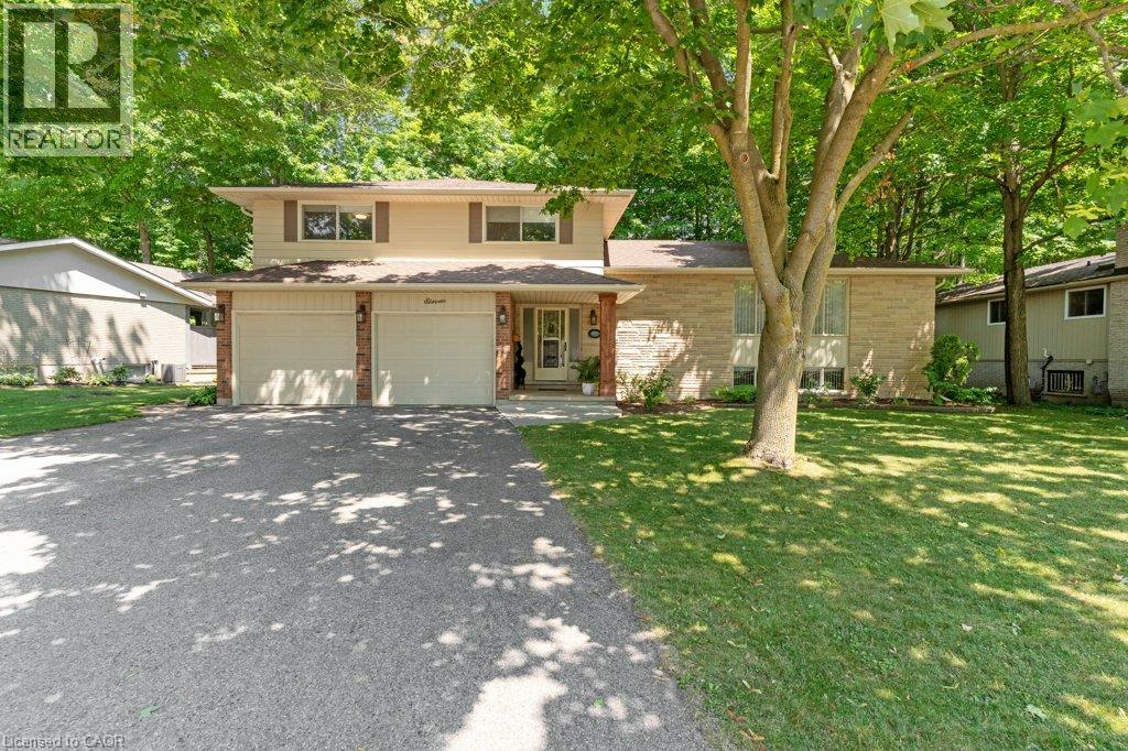 11 GREY OWL Drive, Elmira, Ontario
