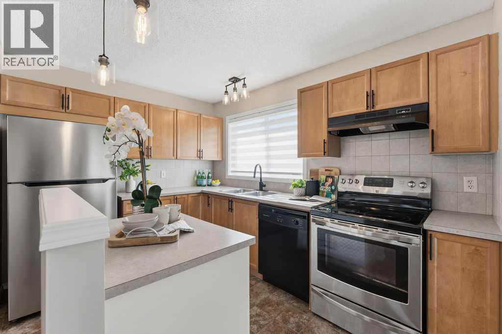 115 Elgin Meadows View SE, Calgary, Alberta  T2Z 0E9 - Photo 7 - A2322555