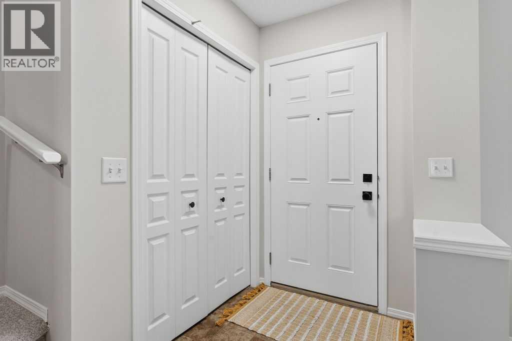 115 Elgin Meadows View SE, Calgary, Alberta  T2Z 0E9 - Photo 4 - A2322555